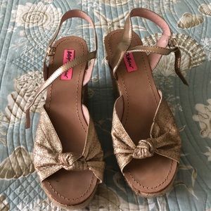 Betsey Johnson wedge sandal